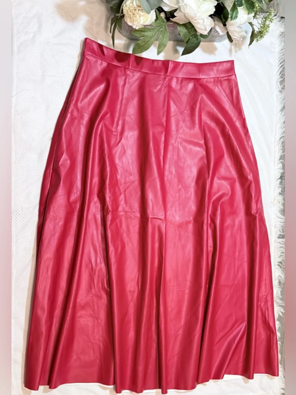 SHEIN Glossy Red A-Line Maxi Skirt - Picture 2 of 7